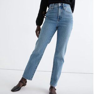 Madewell Petite Curvy Perfect Vintage Straight Jean in Hoye Wash, 31P